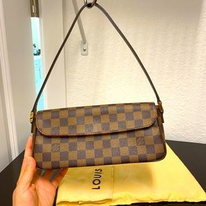 Louis Vuitton Recoleta Handbag Damier